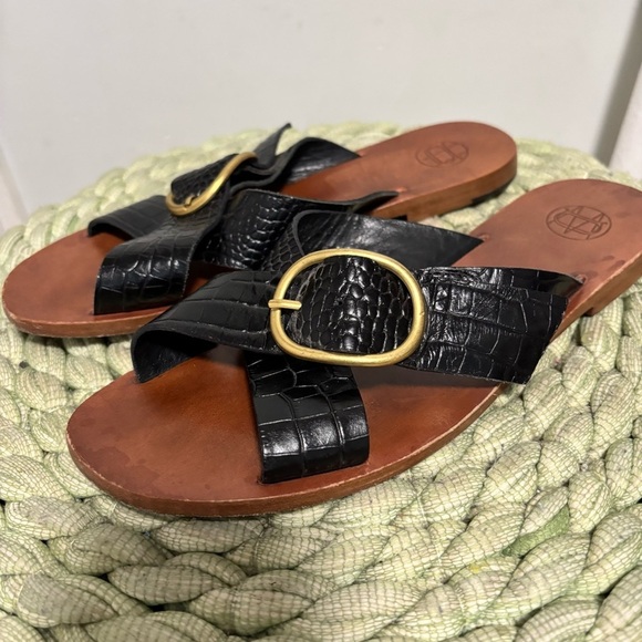 Massino Dutti Chappals Black Croc Vegan Leather Criss Cross Slip On Flat Sandals - Picture 3 of 7